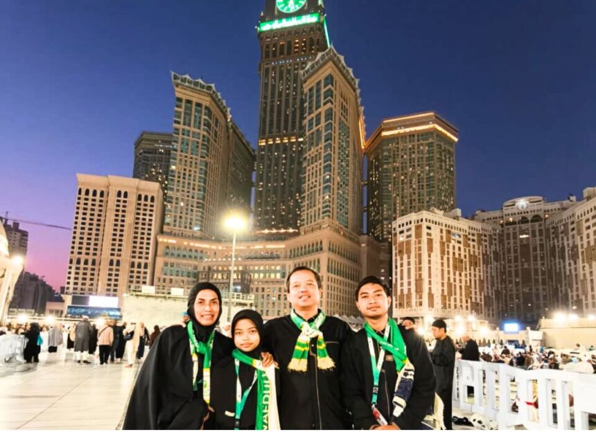 jemaah umroh mandiri