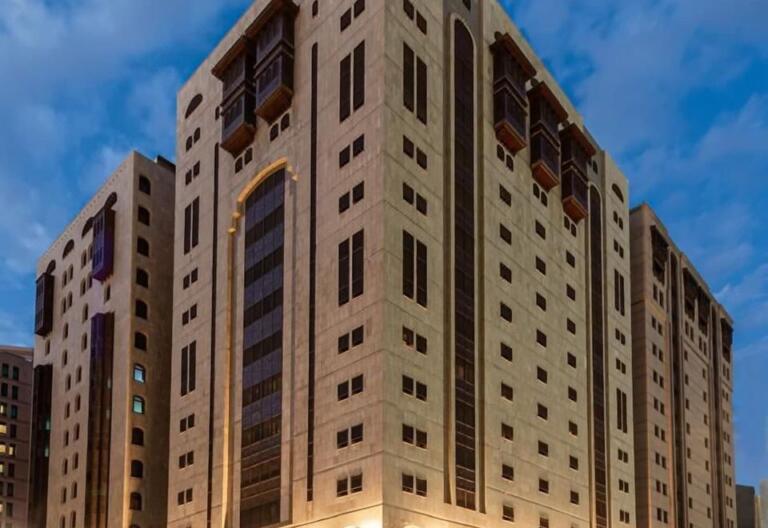 Golden Tulip Al-Zahabi