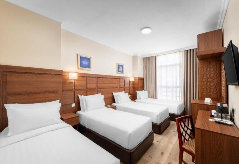 Kingsgate Deyar Hotel